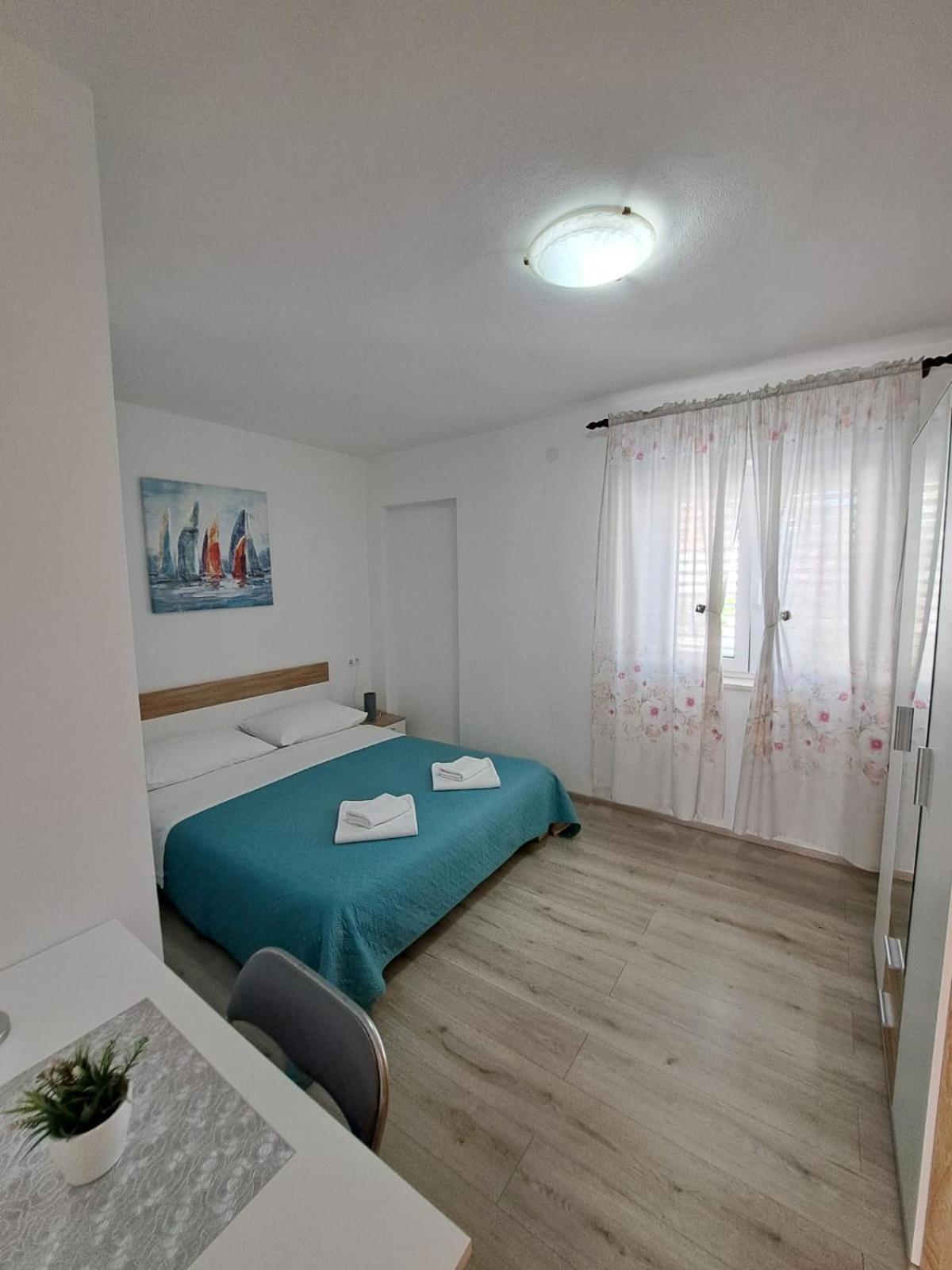 Apartman Leon Omiš Eksteriør bilde